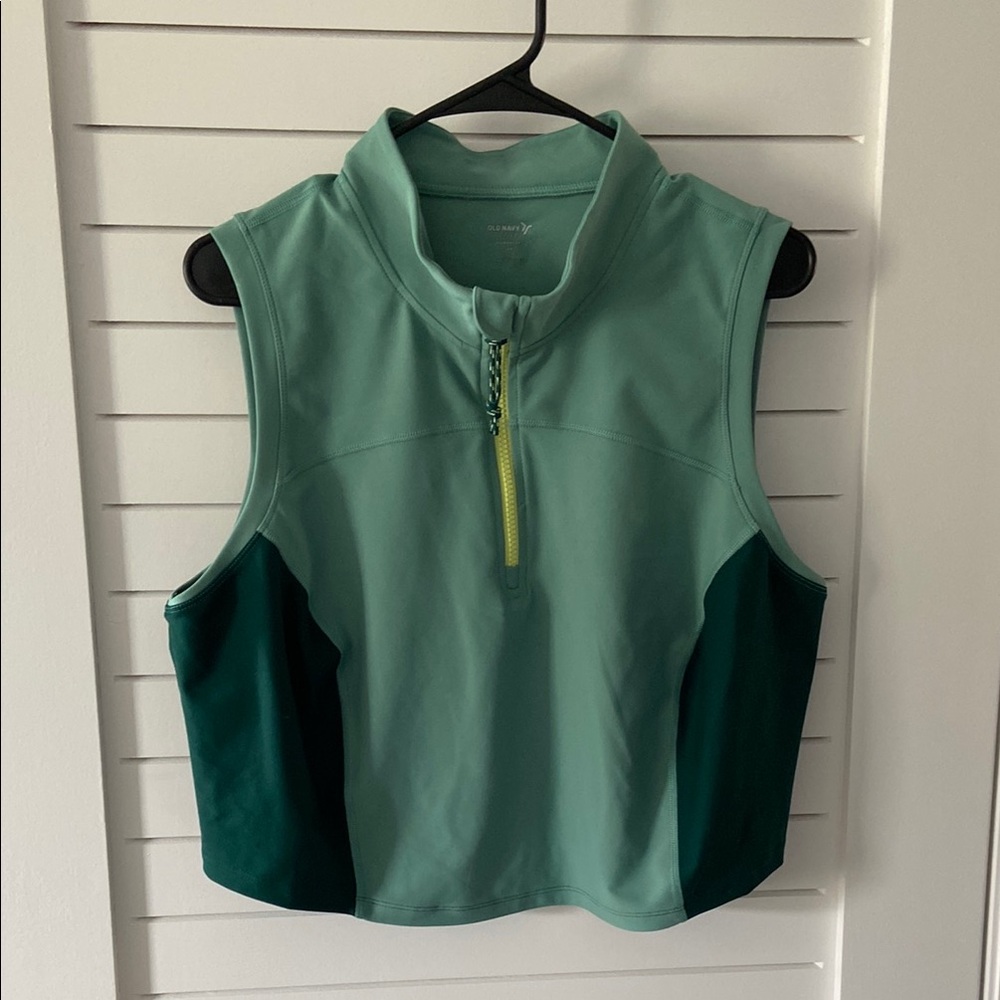 Old Navy Active Go-Dry Athletic Muscle Tee Crop Colorblock Green Top Size 2X